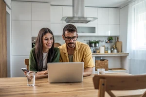 Couple Computer